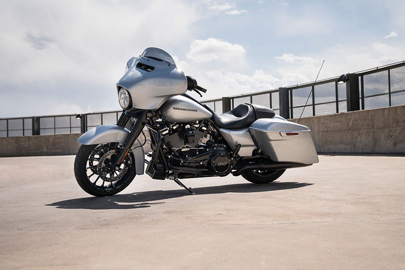 2019 Harley-Davidson Street Glide Special at Holeshot Harley-Davidson