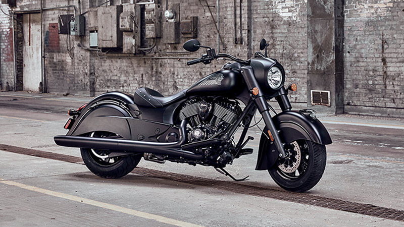 2019 Indian Chief® Dark Horse® at Fort Lauderdale