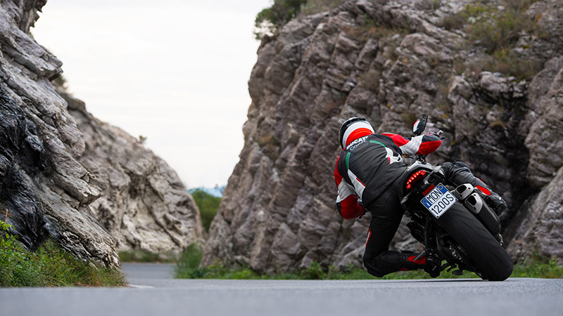 2019 Ducati Monster 1200 at Frontline Eurosports