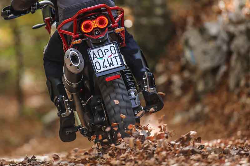 2020 Moto Guzzi V85 TT E4 at Sloans Motorcycle ATV, Murfreesboro, TN, 37129