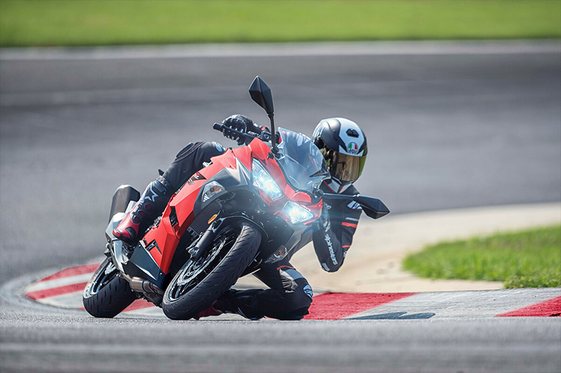 2021 Kawasaki Ninja® 400 ABS at Dale's Fun Center, Victoria, TX 77904