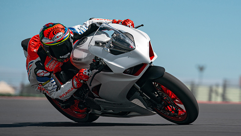 2021 Ducati Panigale V2 at Aces Motorcycles - Fort Collins