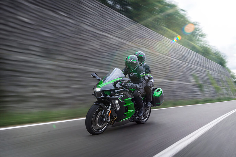 2022 Kawasaki Ninja® H2® SX SE at Sloans Motorcycle ATV, Murfreesboro, TN, 37129