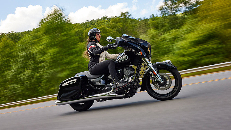2023 Indian Motorcycle® Chieftain® Base at Sloans Motorcycle ATV, Murfreesboro, TN, 37129