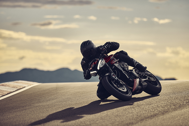 2024 Triumph Street Triple 765 RS at Martin Moto