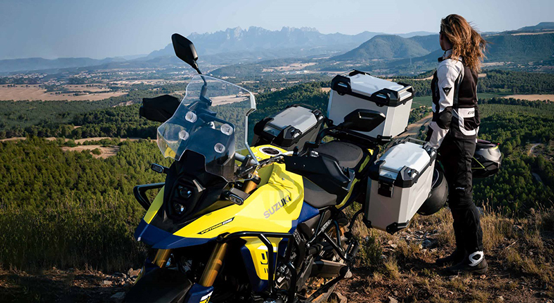 2023 Suzuki V-Strom 800DE Adventure at Thornton's Motorcycle - Versailles, IN