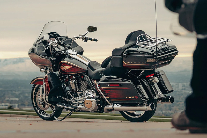 2023 Harley-Davidson Road Glide® CVO™ Road Glide® Limited Anniversary at Stutsman Harley-Davidson