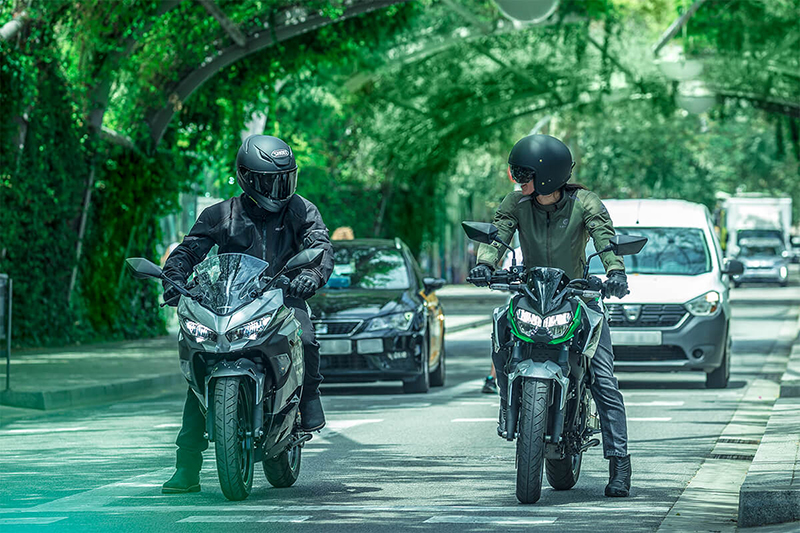 2024 Kawasaki Ninja® e-1 ABS at Sloans Motorcycle ATV, Murfreesboro, TN, 37129