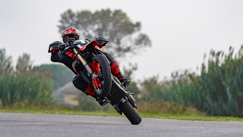 2024 Ducati Hypermotard 698 Mono RVE at Eurosport Cycle