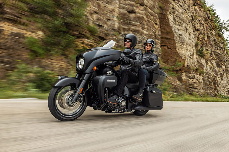 2024 Indian Motorcycle® Roadmaster® Dark Horse® with PowerBand Audio Package at Indian Motorcycle of Northern Kentucky