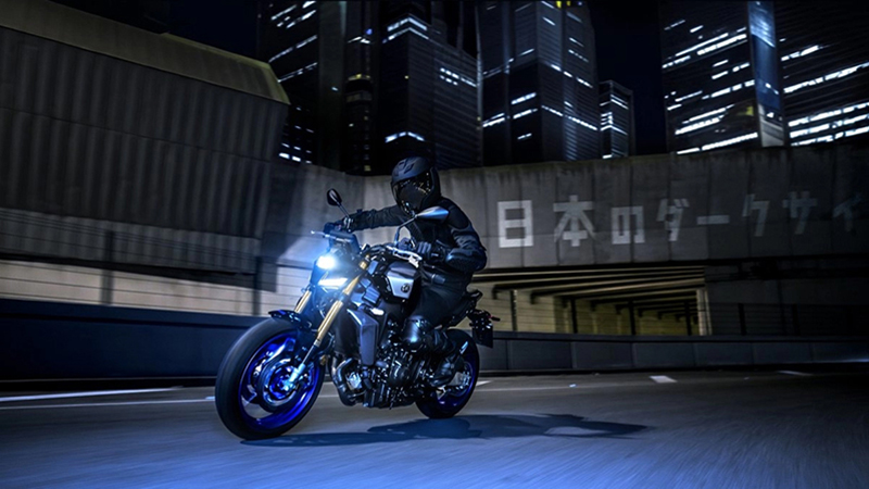 2024 Yamaha MT 09 SP at Martin Moto