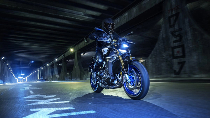 2024 Yamaha MT 09 SP at Martin Moto