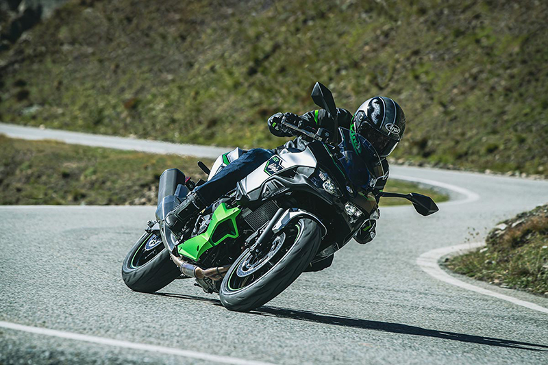 2024 Kawasaki Ninja® 7 Hybrid ABS at ATVs and More