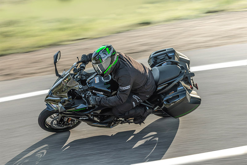 2025 Kawasaki Ninja® 1100SX ABS at Interlakes Sport Center