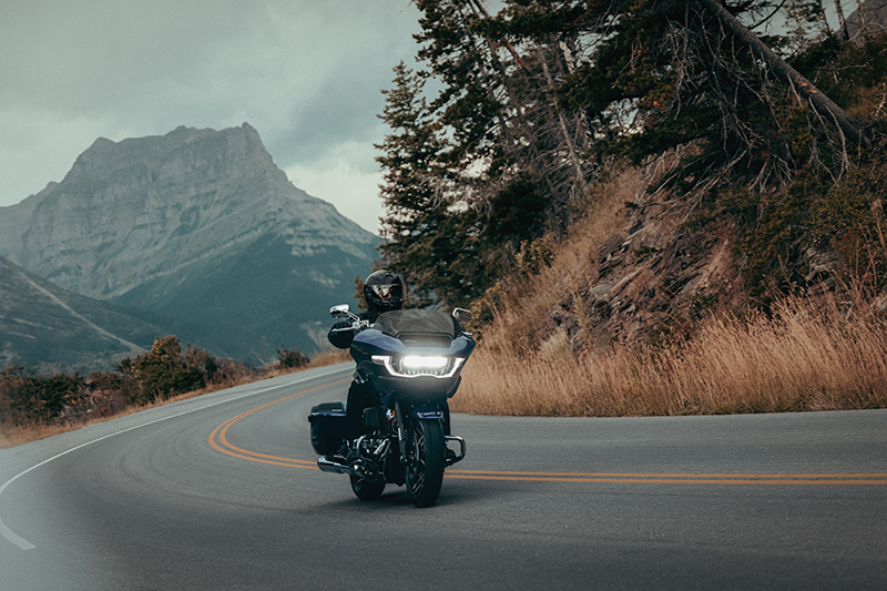 2025 Harley-Davidson Road Glide® CVO™ Road Glide® at Vandervest Harley-Davidson, Green Bay, WI 54303