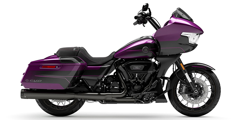 CVO™ Road Glide® at Zips 45th Parallel Harley-Davidson