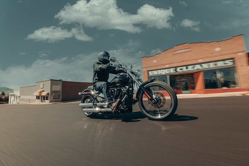 2025 Harley-Davidson Softail® Breakout® at Vandervest Harley-Davidson, Green Bay, WI 54303