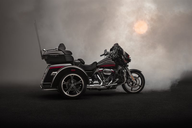 2020 Harley-Davidson Trike Tri Glide Ultra at Iron Hill Harley-Davidson