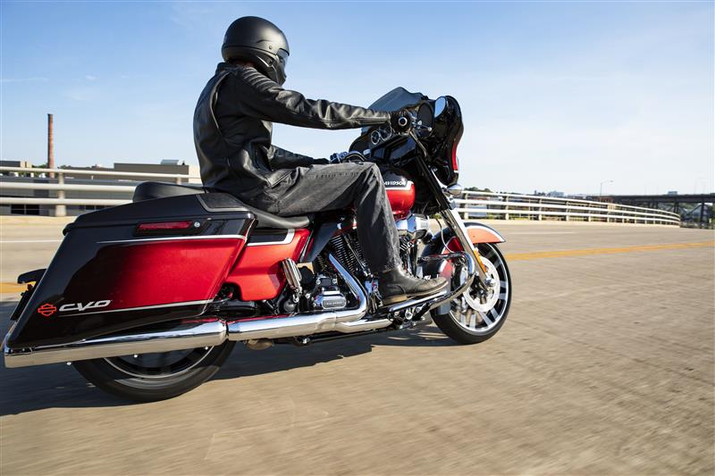 2021 Harley-Davidson Grand American Touring CVO Street Glide | Harley ...