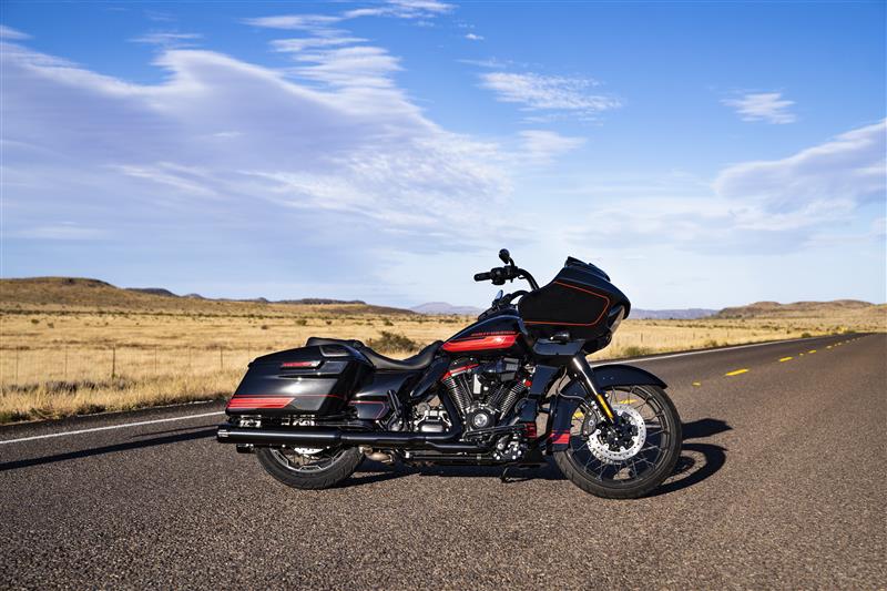 cvo road glide 2021