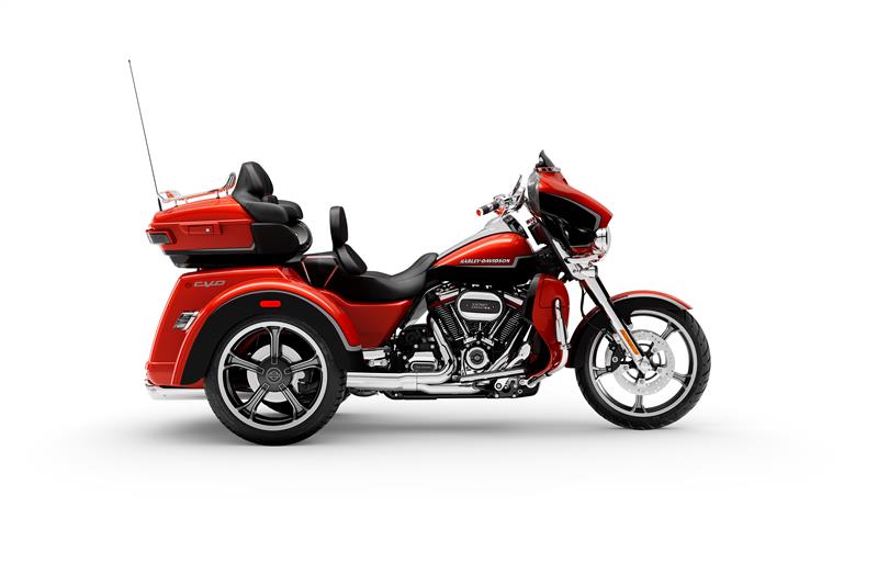 2021 Harley-Davidson Trike CVO Tri Glide Ultra at Hoosier Harley-Davidson