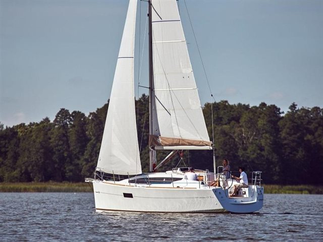 2020 Jeanneau Sun Odyssey 319 at Baywood Marina