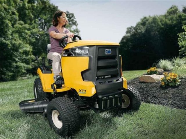 2020 Cub Cadet Lawn & Garden Tractors XT1 LT42 EFI at Wise Honda