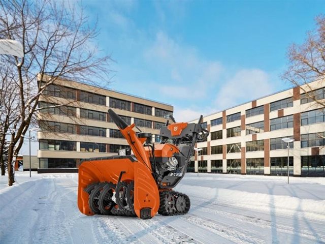 2021 Husqvarna Power Commercial Snow Blowers ST 424T at R/T Powersports