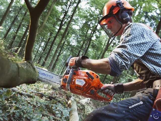 2022 Husqvarna Power Professional Chainsaws 555 20 in at R/T Powersports
