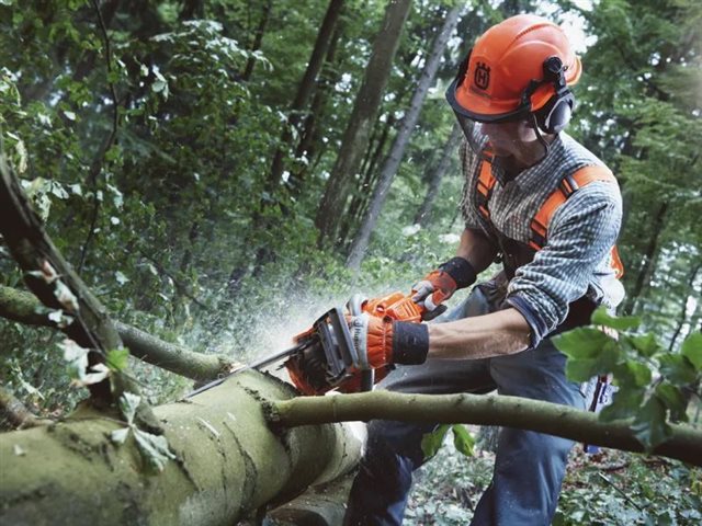 2022 Husqvarna Power Professional Chainsaws 555 24 in at R/T Powersports