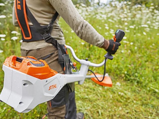 2022 STIHL Cordless power systems brushcutters Cordless power systems brushcutters FSA 135, tool only at Patriot Golf Carts & Powersports