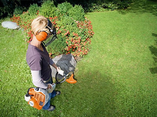 2022 STIHL Petrol brushcutters for trimming grass Petrol brushcutters for trimming grass FS 40 at Patriot Golf Carts & Powersports