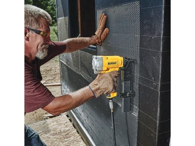 2022 DeWalt Air Staplers DW451S2 at McKinney Outdoor Superstore