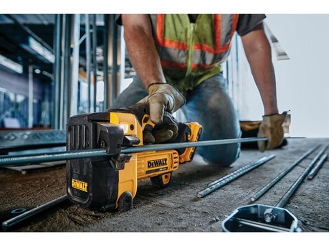 2022 DeWalt Cable Cutters DCS350B at McKinney Outdoor Superstore