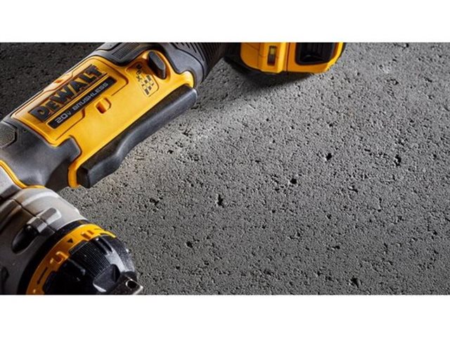 2022 DeWalt Cable Cutters DCS350D1 at McKinney Outdoor Superstore