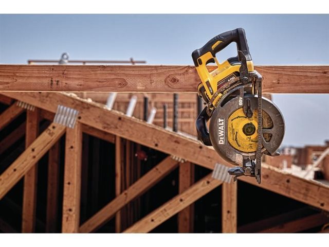 2022 DeWalt Circular Saws DCS577B at McKinney Outdoor Superstore