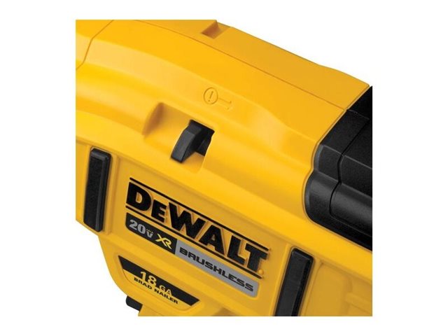 2022 DeWalt Finish & Brad Nailers DCN680D1 at McKinney Outdoor Superstore