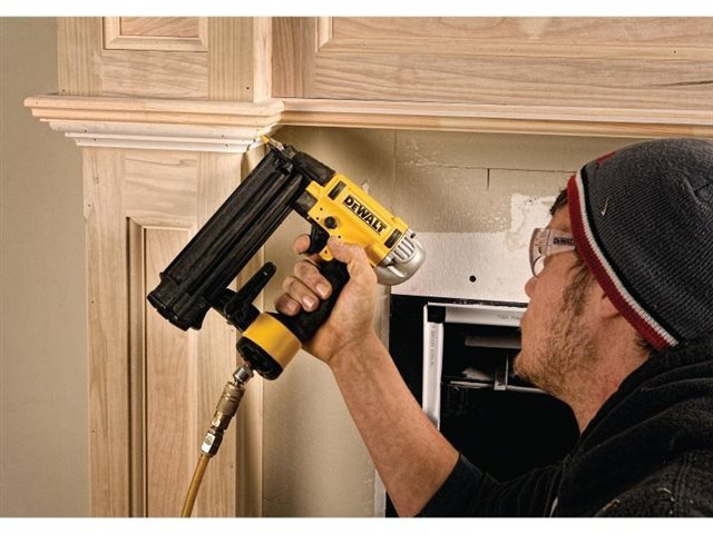 2022 DeWalt Finish & Brad Nailers DWFP2350K at McKinney Outdoor Superstore