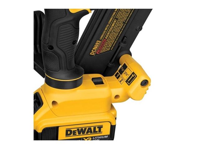 2022 DeWalt Framing & Roofing Nailers DCN693M1 at McKinney Outdoor Superstore