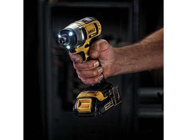 2022 DeWalt Impact Drivers DCF885C2 at McKinney Outdoor Superstore