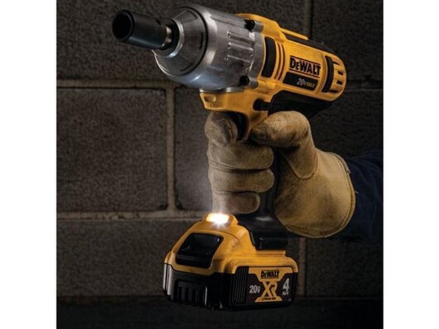 2022 DeWalt Impact Wrenches DCF889M2 at McKinney Outdoor Superstore