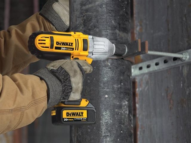 2022 DeWalt Impact Wrenches DCF889L2 at McKinney Outdoor Superstore