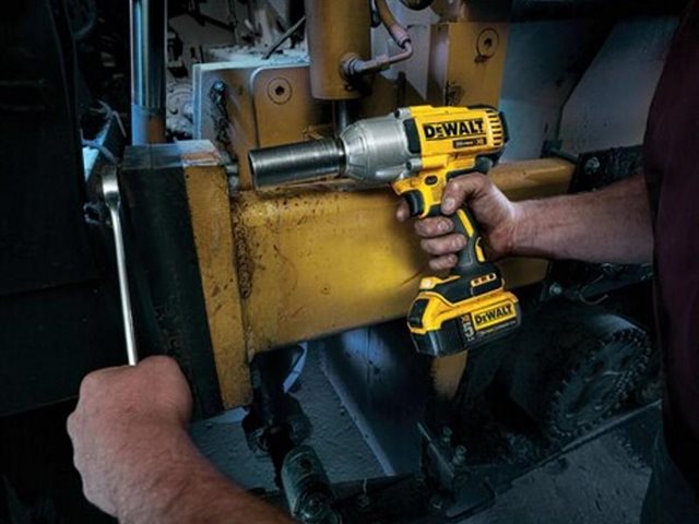 2022 DeWalt Impact Wrenches DCF899P2 at McKinney Outdoor Superstore