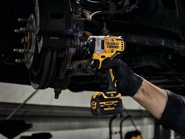 2022 DeWalt Impact Wrenches DCF901GJ1G1 at McKinney Outdoor Superstore