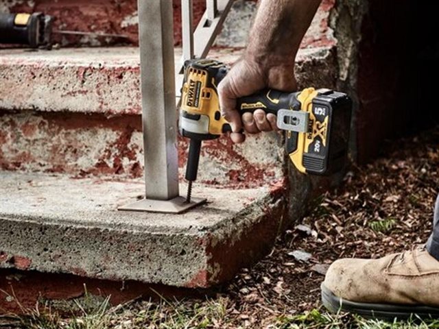 2022 DeWalt Impact Wrenches DCF911P2 at McKinney Outdoor Superstore