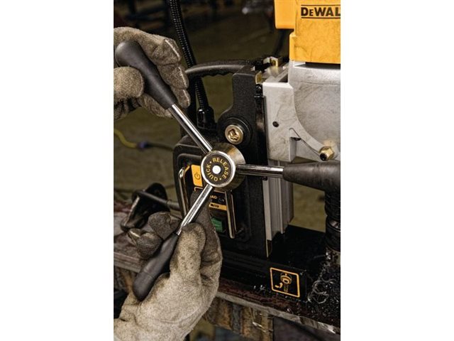 2022 DeWalt Magnetic Drill Presses DWE1622K at McKinney Outdoor Superstore