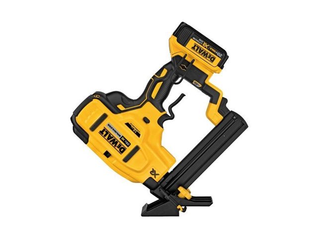 2022 DeWalt Staplers DCN682M1 at McKinney Outdoor Superstore