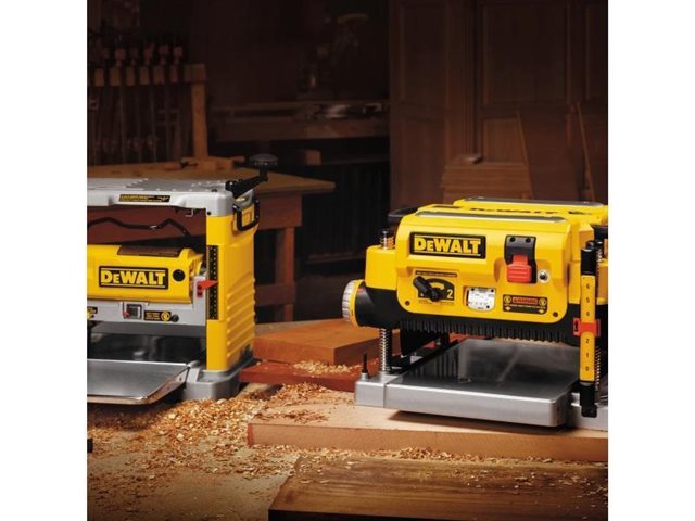 2022 DeWalt Thickness Planers DW735 at McKinney Outdoor Superstore