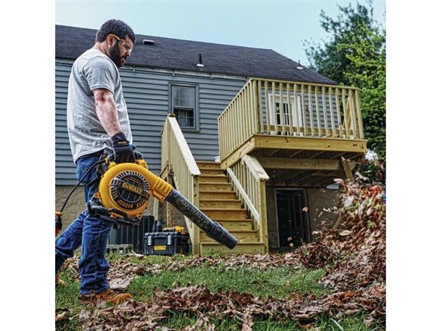 2021 DeWalt Blowers DWBL700 at McKinney Outdoor Superstore