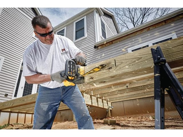 2021 DeWalt Chainsaws DCCS620B at McKinney Outdoor Superstore